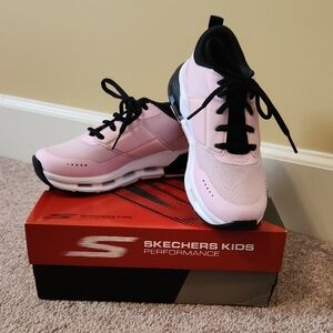 Skechers Glide-Step sneakers, girls 2.5, like new